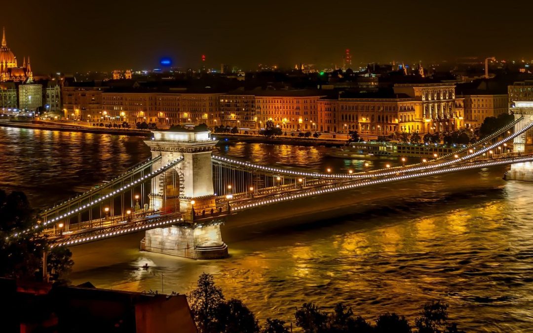 Nabídka zájezdu Adventní Budapešť a adventní Bratislava